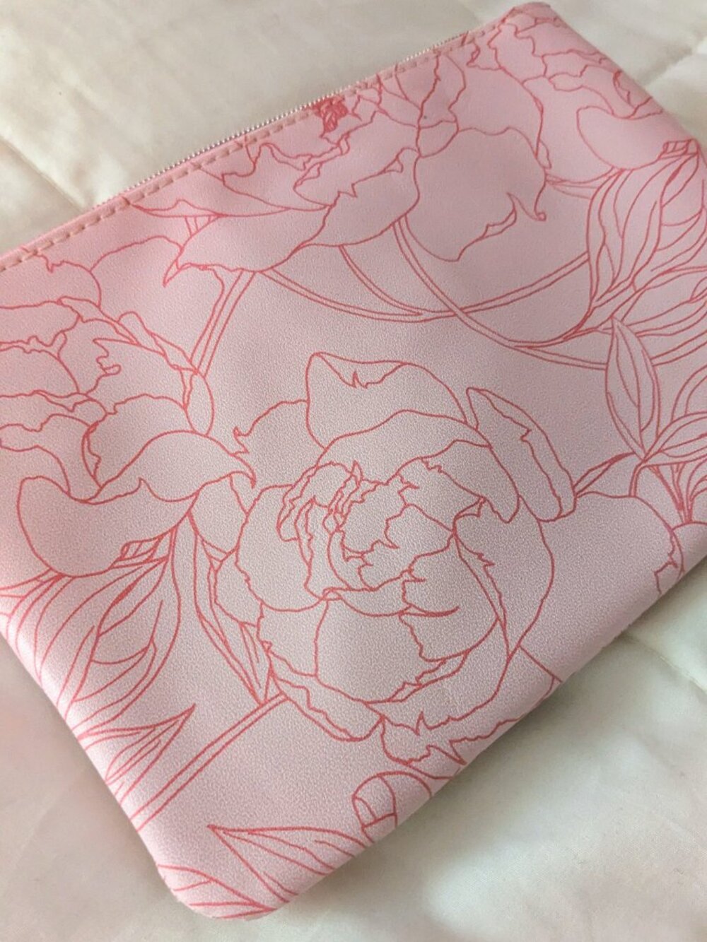 IPSY Glam Bag Flower Power Cosmetic Travel Pouch Rose Gold Peony Pink May 2021